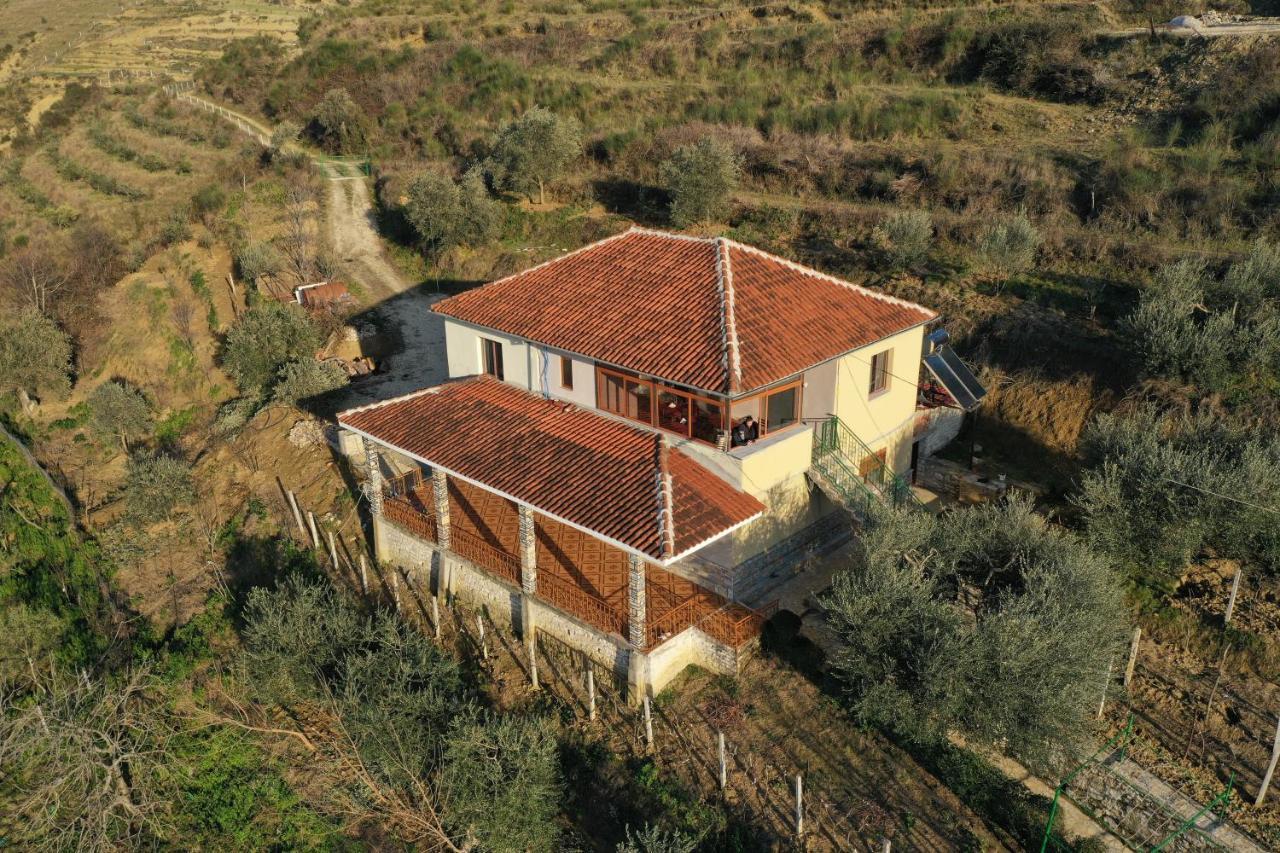 Guest House Pashollari Berat Exterior foto